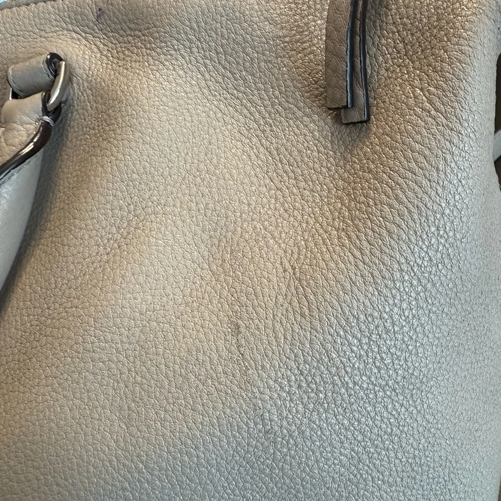 Tory Burch elegant tory